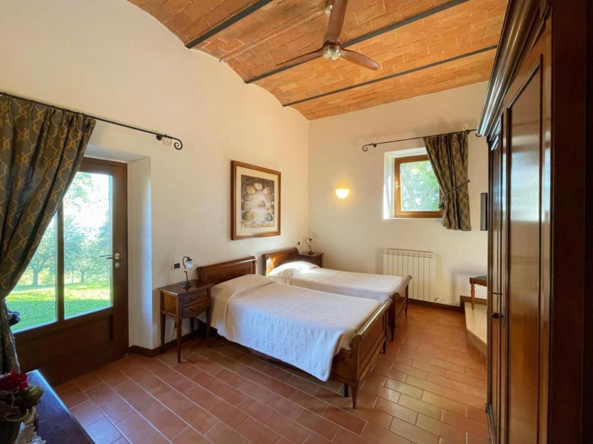 サルテアーノ Borgo Poggio Biancoヴィラ エクステリア 写真