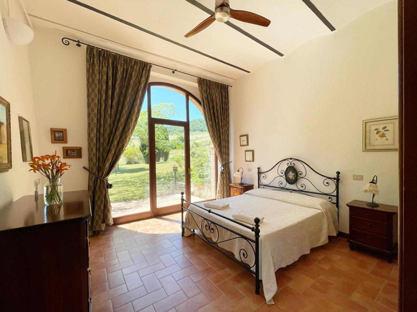 サルテアーノ Borgo Poggio Biancoヴィラ エクステリア 写真