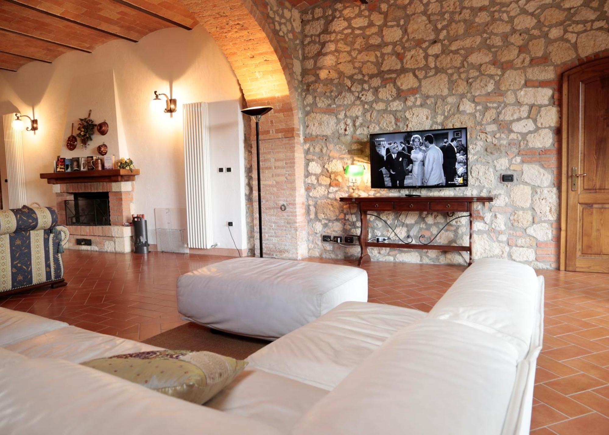 サルテアーノ Borgo Poggio Biancoヴィラ エクステリア 写真
