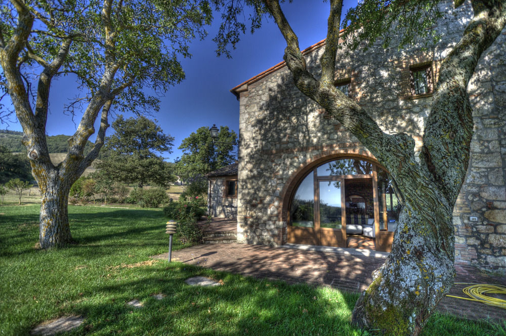 サルテアーノ Borgo Poggio Biancoヴィラ エクステリア 写真
