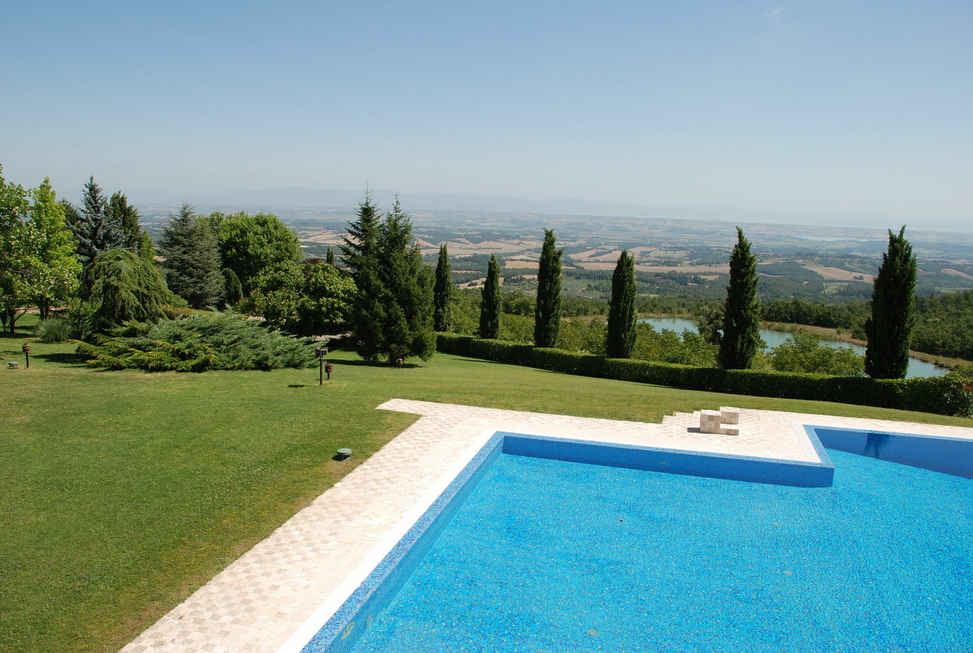 サルテアーノ Borgo Poggio Biancoヴィラ エクステリア 写真
