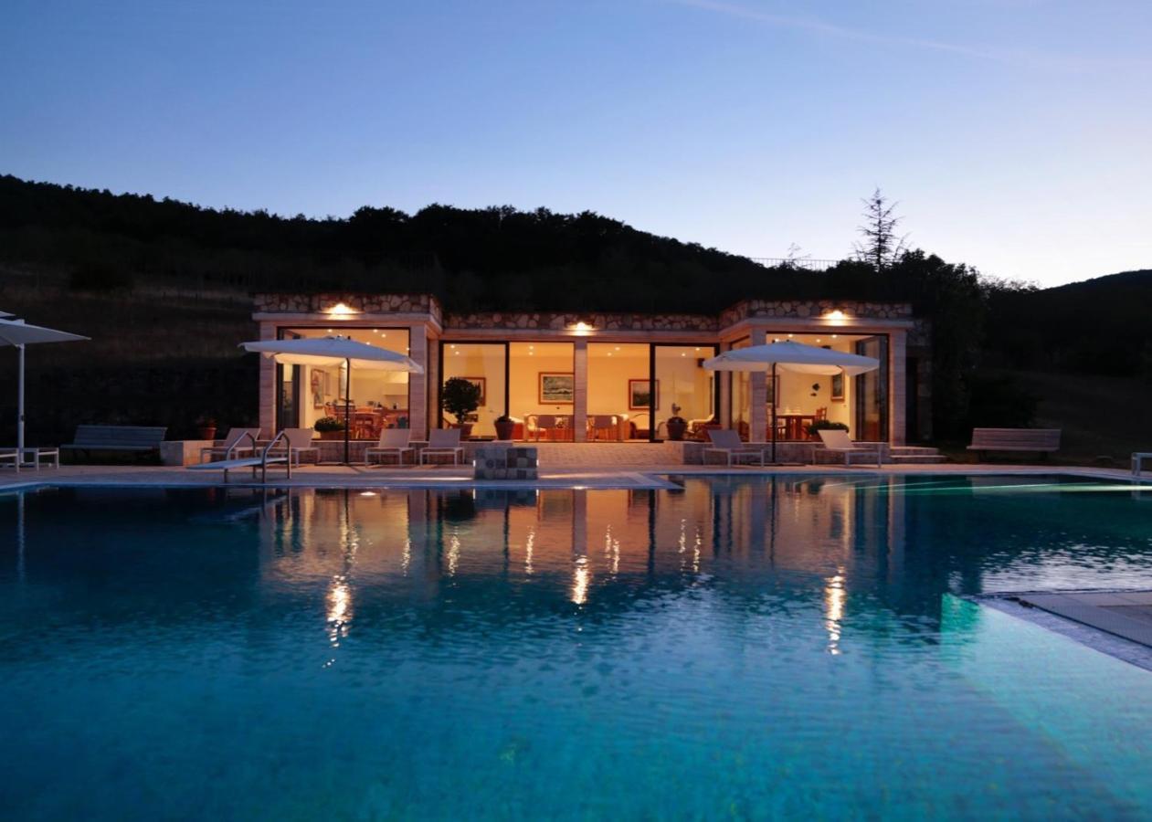 サルテアーノ Borgo Poggio Biancoヴィラ エクステリア 写真