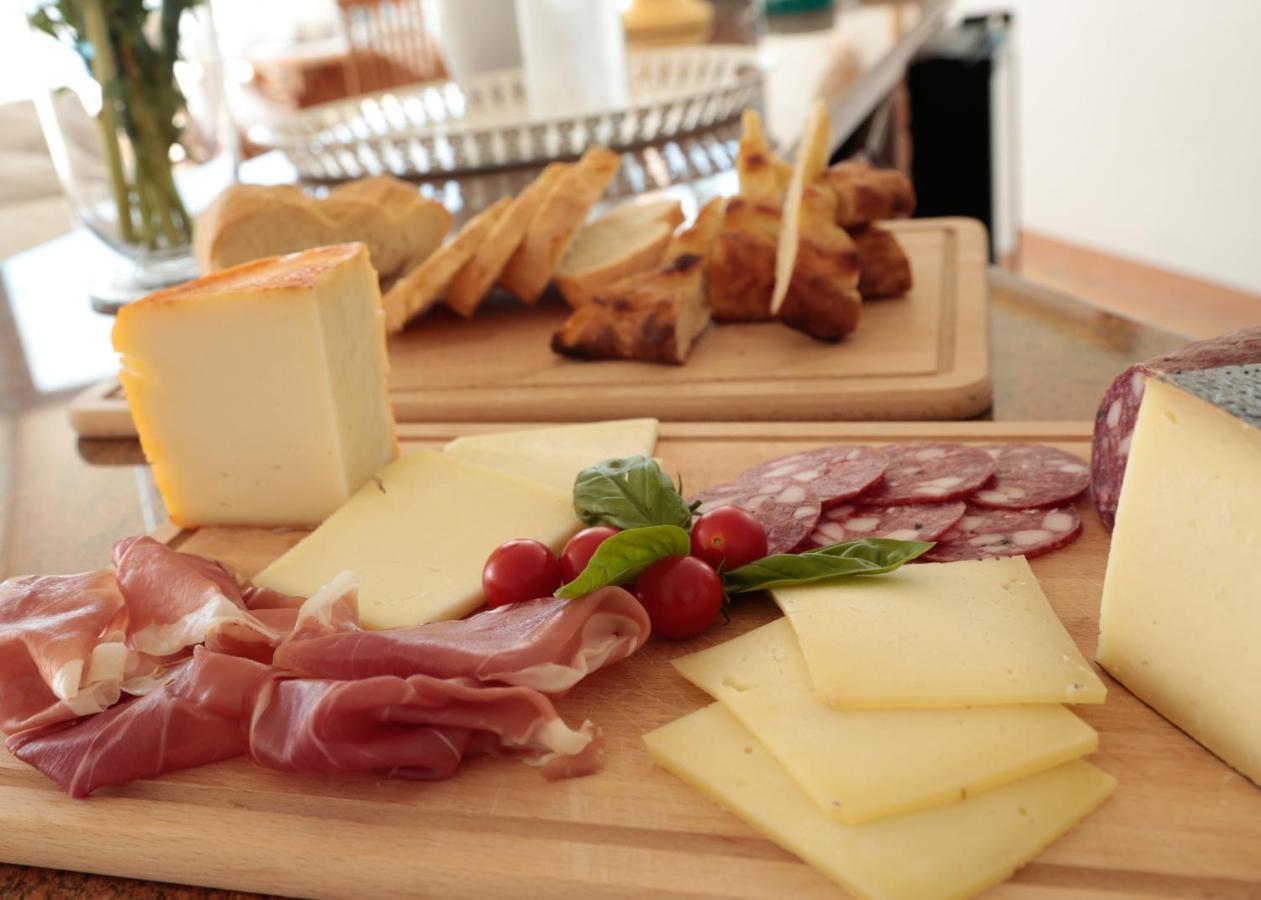 サルテアーノ Borgo Poggio Biancoヴィラ エクステリア 写真